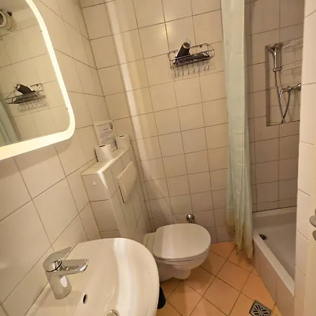 Innsbruck Old Town Apartment I 24-7 Self-Check-In Appartement