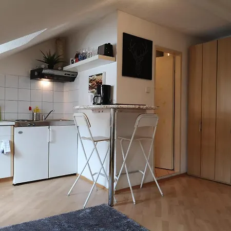 Old Town Apartment *